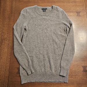 C by Bloomindale's 2 Ply 100% Cashmere Sweater Medium